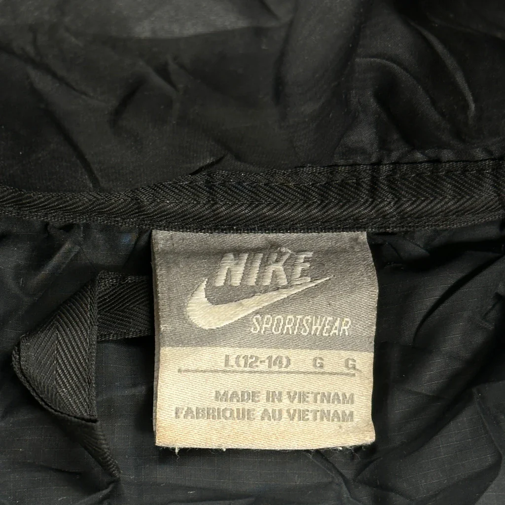 Nike Puffer - Large Black Polyester - Image 3