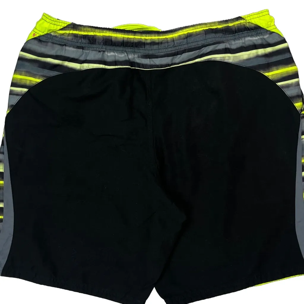Nike Striped Sport Shorts - Largew 6L Black Polyester - Image 7