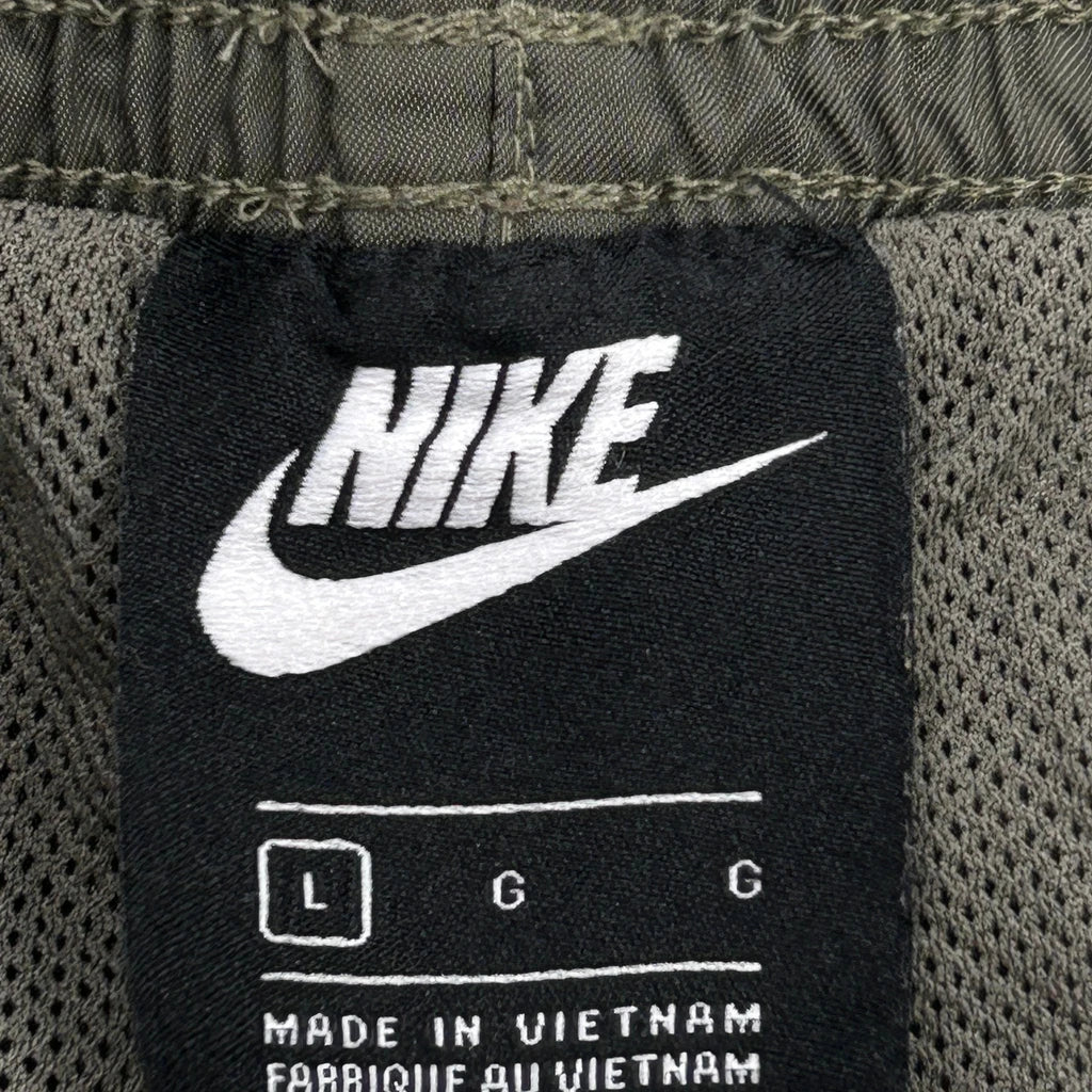 Nike Sport Shorts - Large Green Polyester - Image 3
