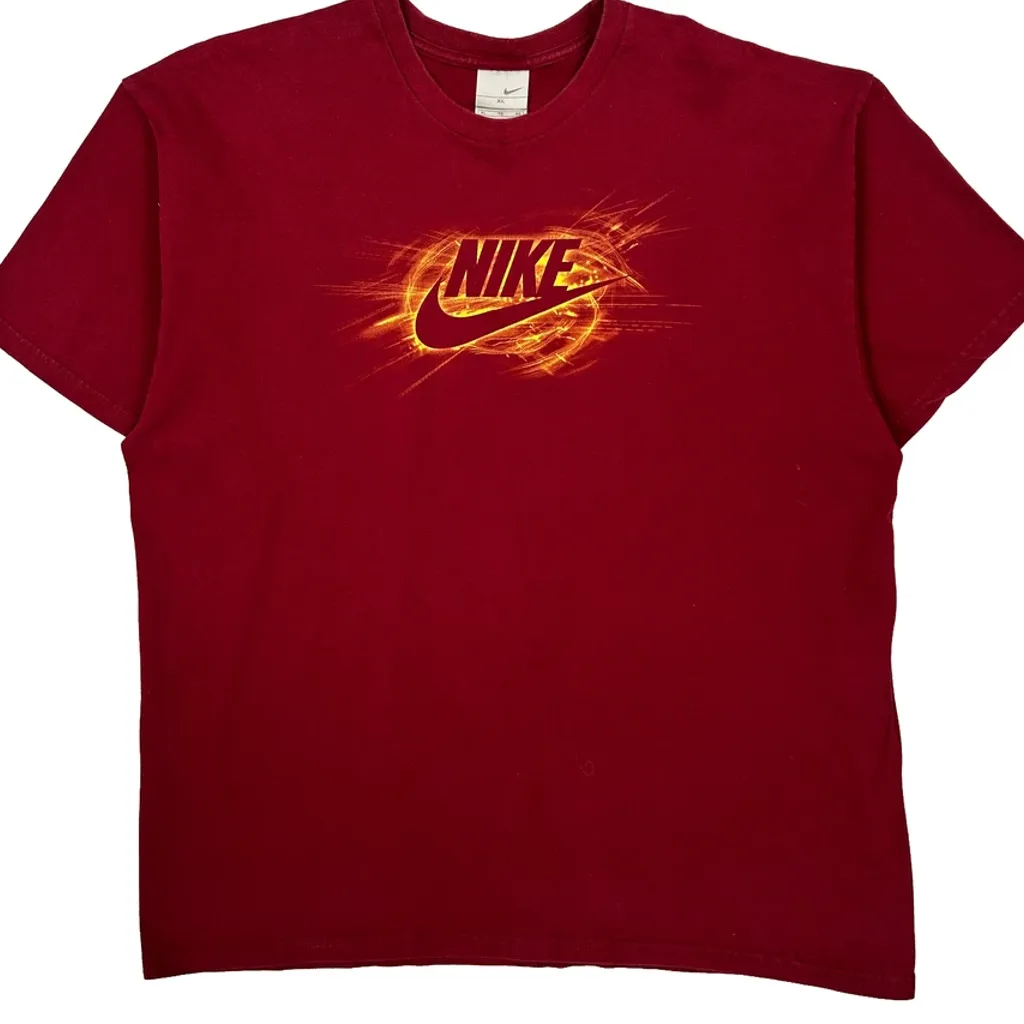 Nike Graphic T-Shirt - XL Red Cotton - Image 4