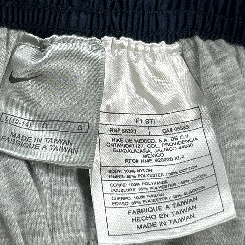Nike Tracksuit - Large Blue Nylon - Image 3