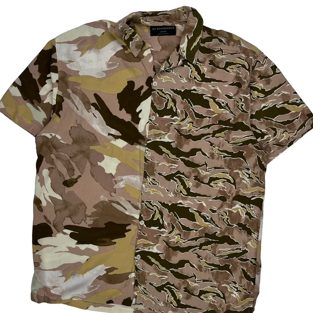No Boundaries Camo Short Sleeve Shirt - Large Camo Cotton - Image 5