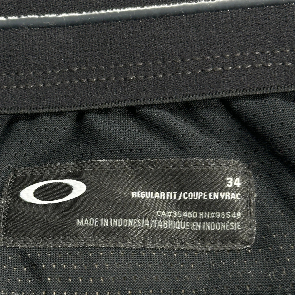 Oakley Chino Shorts - 34W 10L Beige Polyester - Image 3