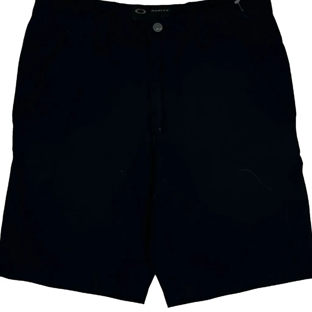 Oakley Shorts - 32W 9L Black Polyester - Image 10
