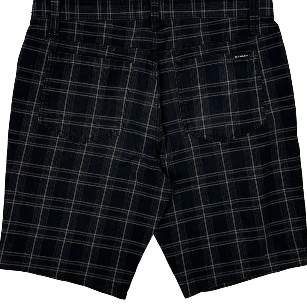 Oakley Checked Shorts - 34W 11L Black Cotton - Image 7