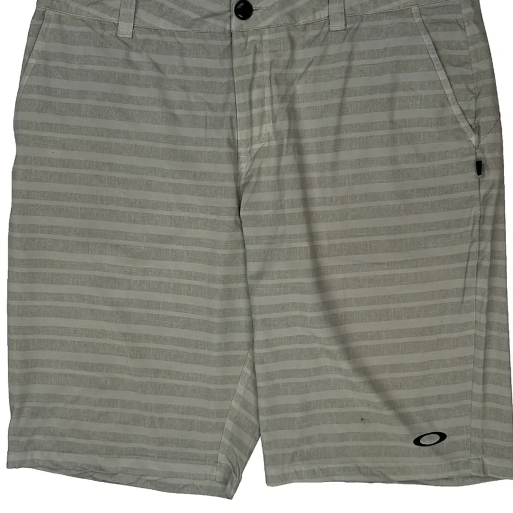 Oakley Striped Shorts - 36W 10L Grey Cotton - Image 7