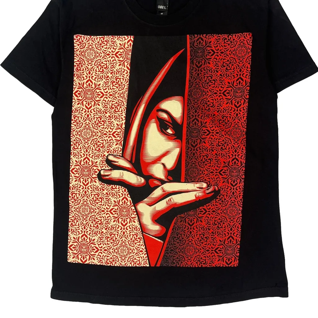 Obey Graphic T-Shirt - Medium Black Cotton - Image 5