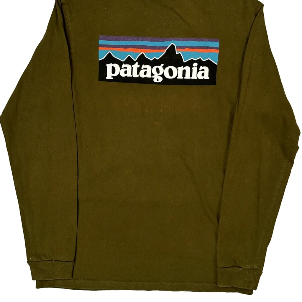 Patagonia Long Sleeve T-Shirt - Medium Green Cotton - Image 6