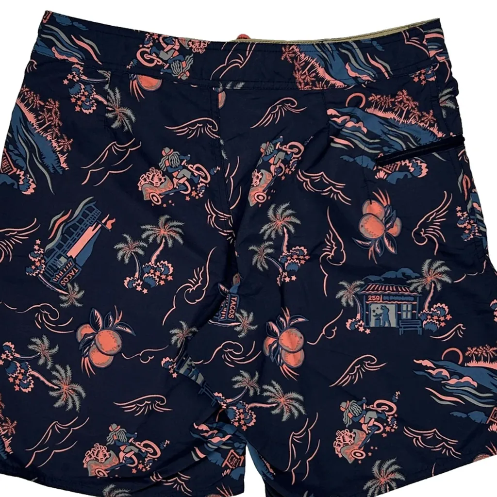 Patagonia Floral Shorts - 31W 5L Navy Polyester - Image 6