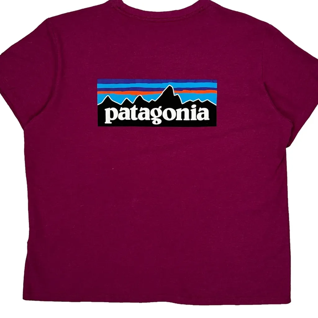 Patagonia Graphic T-Shirt - XL Purple Cotton - Image 6