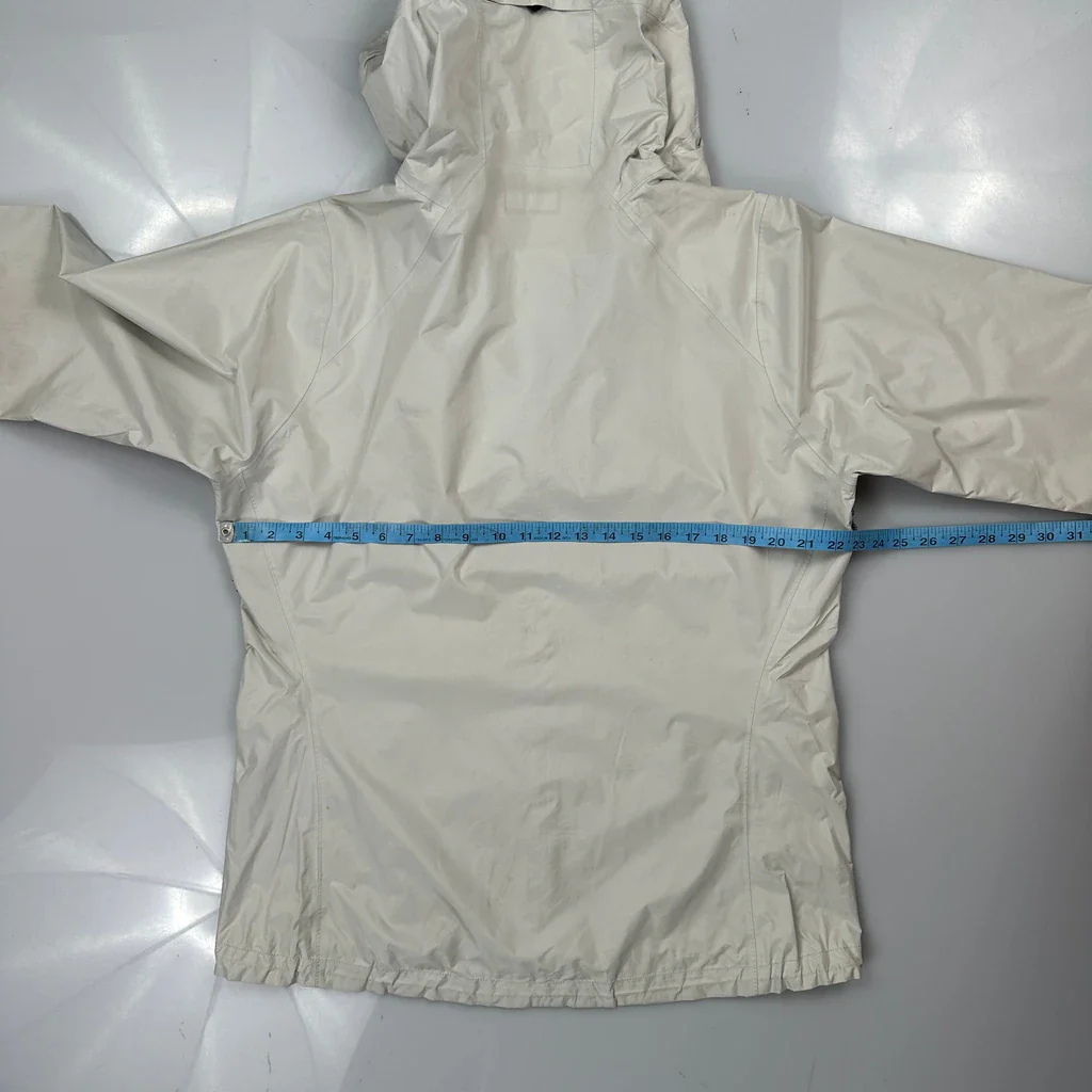 Patagonia Waterproof Jacket - Large Cream Polyester - Image 3