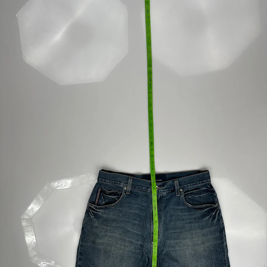 Phat Farm Baggy Denim Shorts - 34W 11L Blue Denim - Image 4