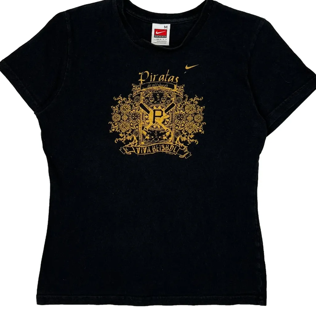 Piratas Nike Graphic T-Shirt - Medium Black Cotton - Image 4
