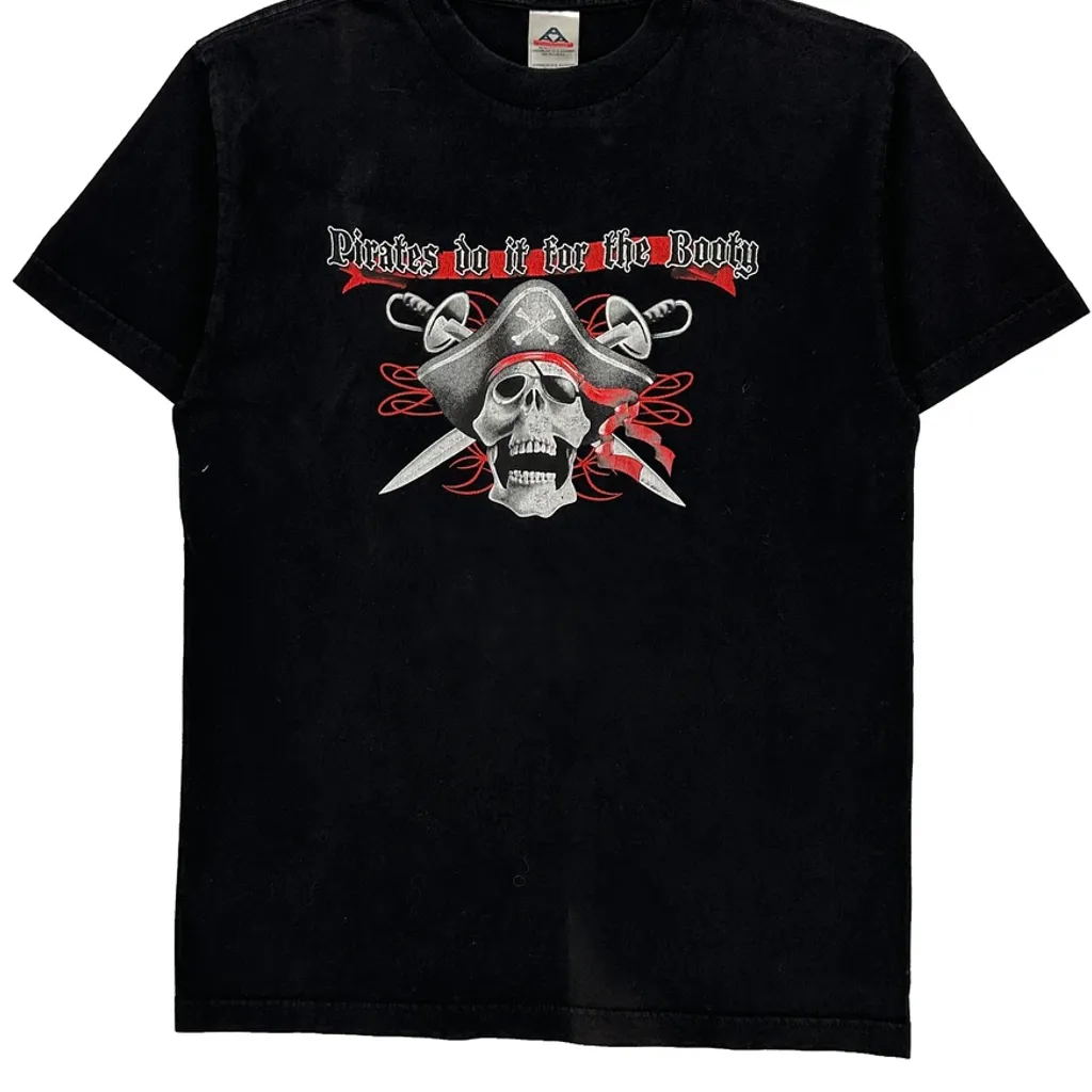 Pirate Skull Design Alstyle Graphic T-Shirt - Medium Black Cotton - Image 4