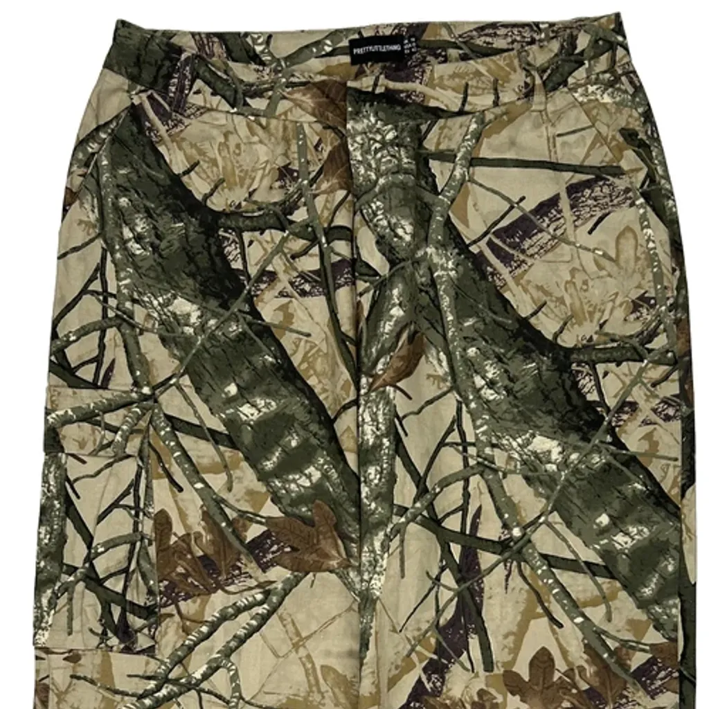 Pretty Little Thing Camo Cargo Trousers - Medium Green Cotton - Image 7