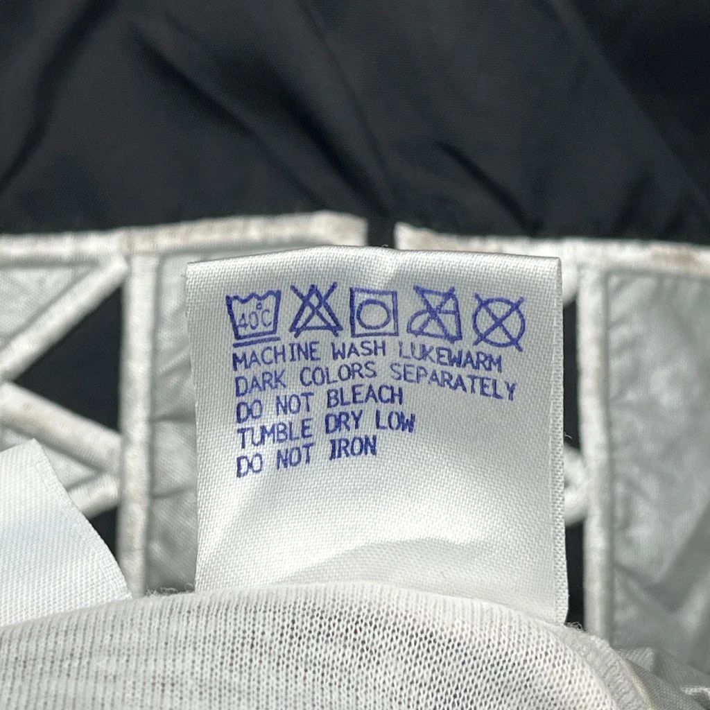 Reebok Spellout Jacket - Small Black Nylon - Image 4