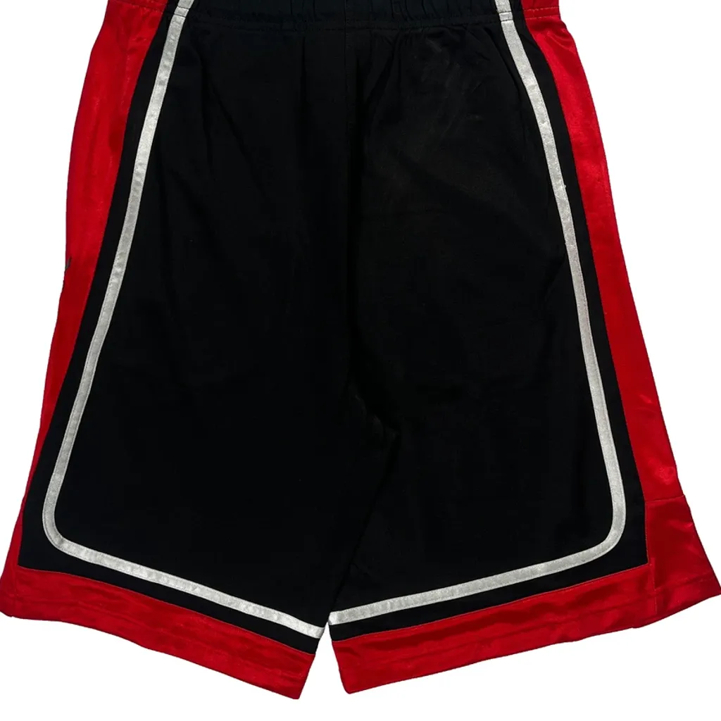 Reebok Sport Shorts - Mediumw 10L Red Polyester - Image 6