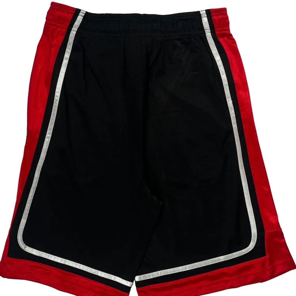 Reebok Sport Shorts - Mediumw 10L Red Polyester - Image 7