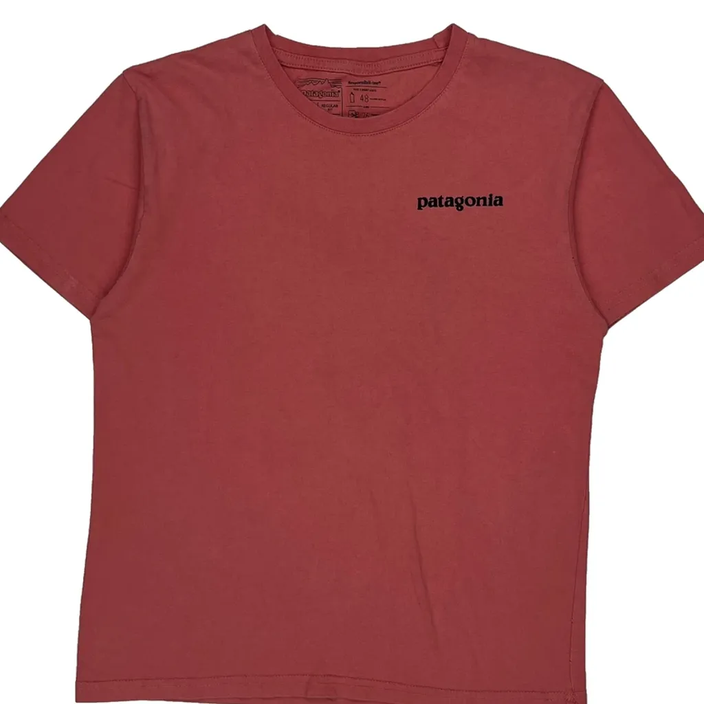 Responsibili-Tee Patagonia T-Shirt - Large Red Cotton - Image 4