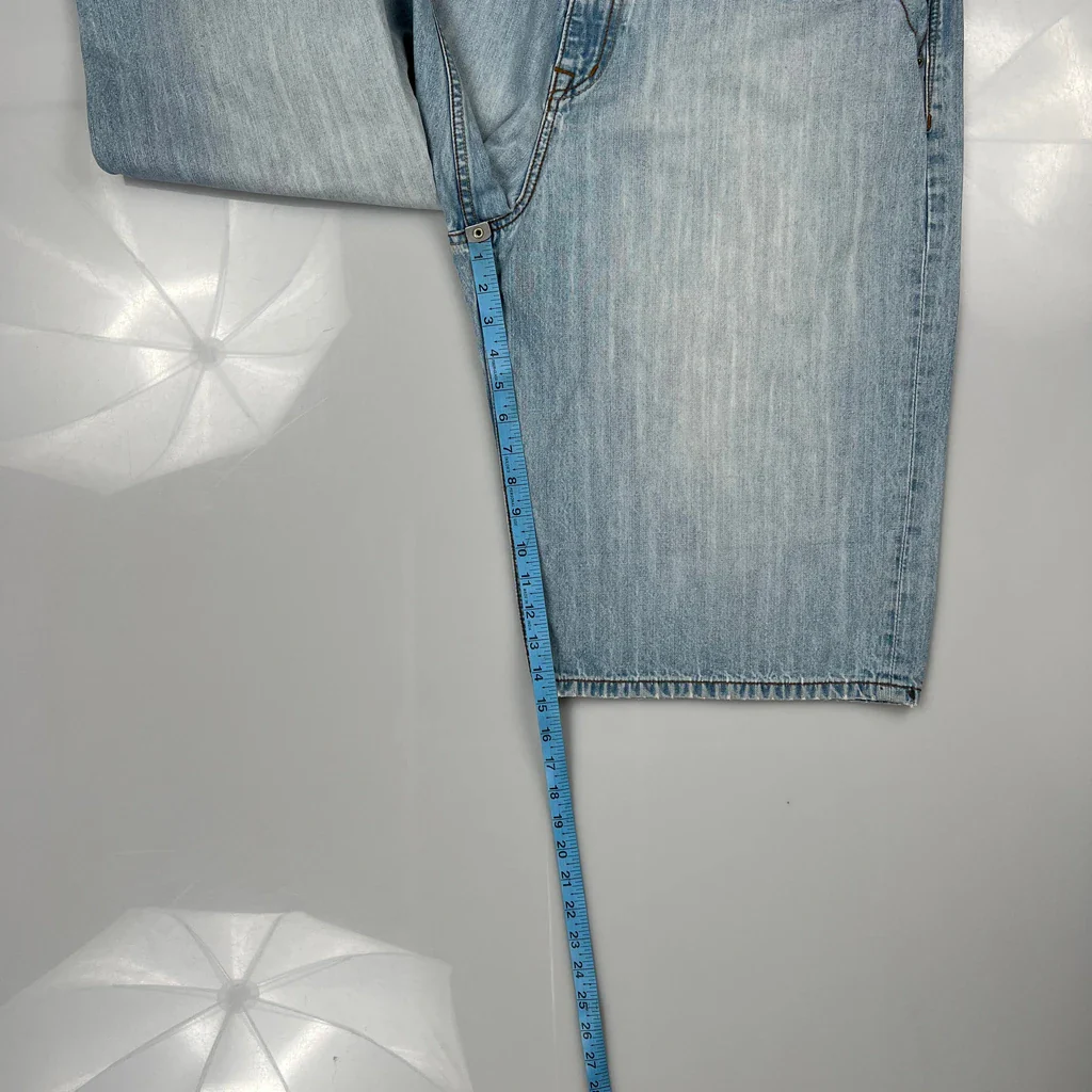 Rocawear Denim Shorts - 37W 11L Light Wash Denim - Image 5