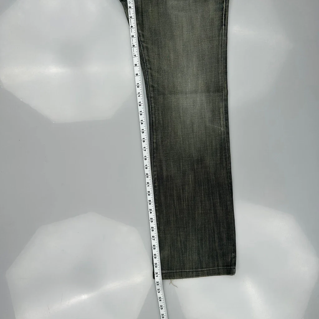 Rock & Republic Graphic Jeans - 32W 32L Grey Denim - Image 5