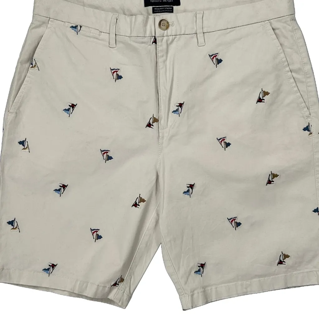 Sailboat Embroidery Tommy Hilfiger Graphic Chino Shorts - 33W 9L White Cotton - Image 10