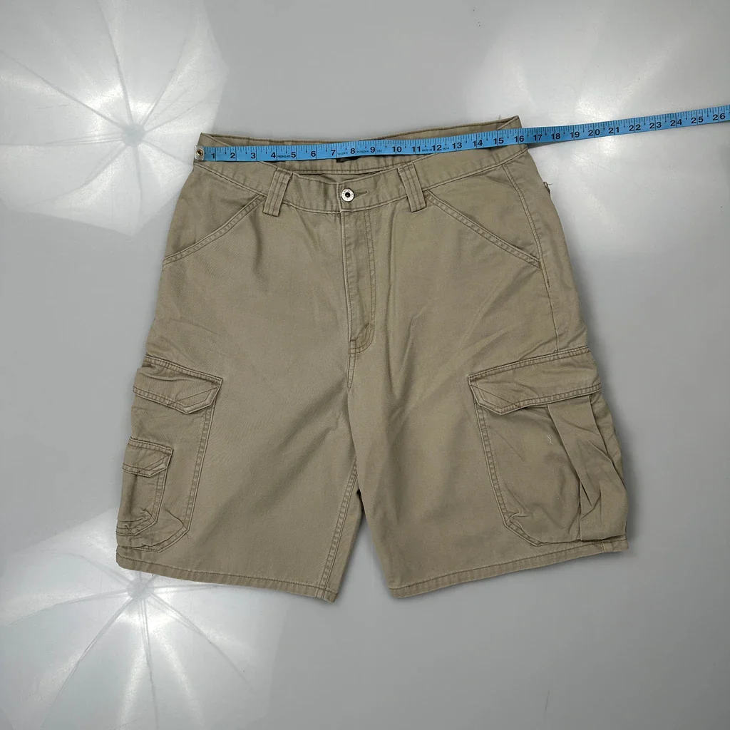 Silver Tab Levis Cargo Shorts - 32W 10L Beige Cotton - Image 3