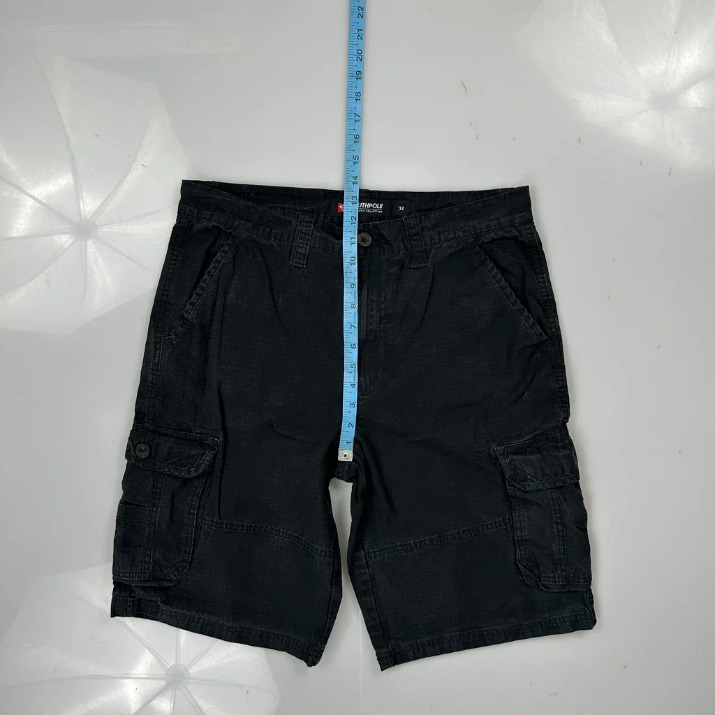 Southpole Cargo Shorts - 34W 11L Black Cotton - Image 4
