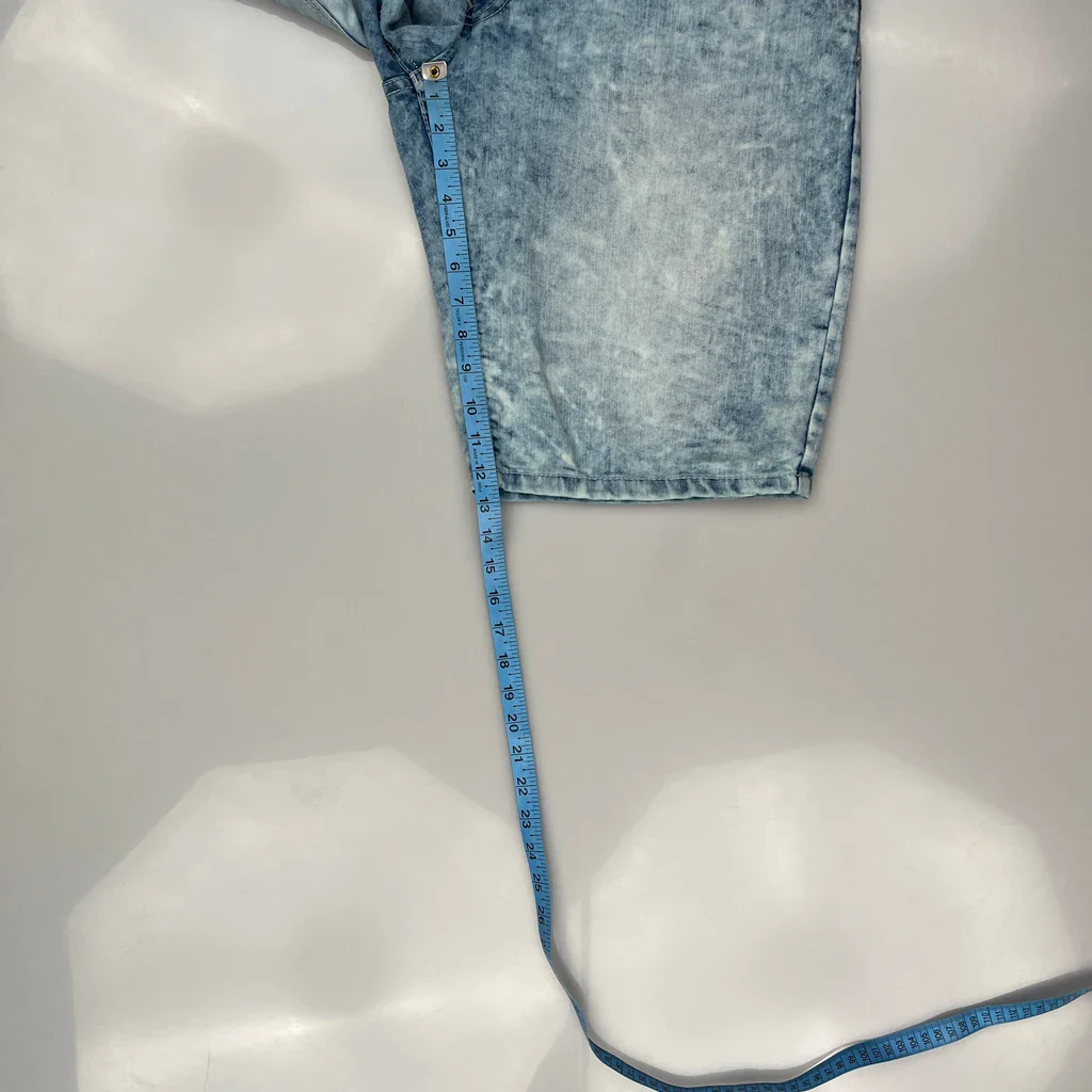 Southpole Slim Denim Shorts - 36W 12L Light Wash Denim - Image 5