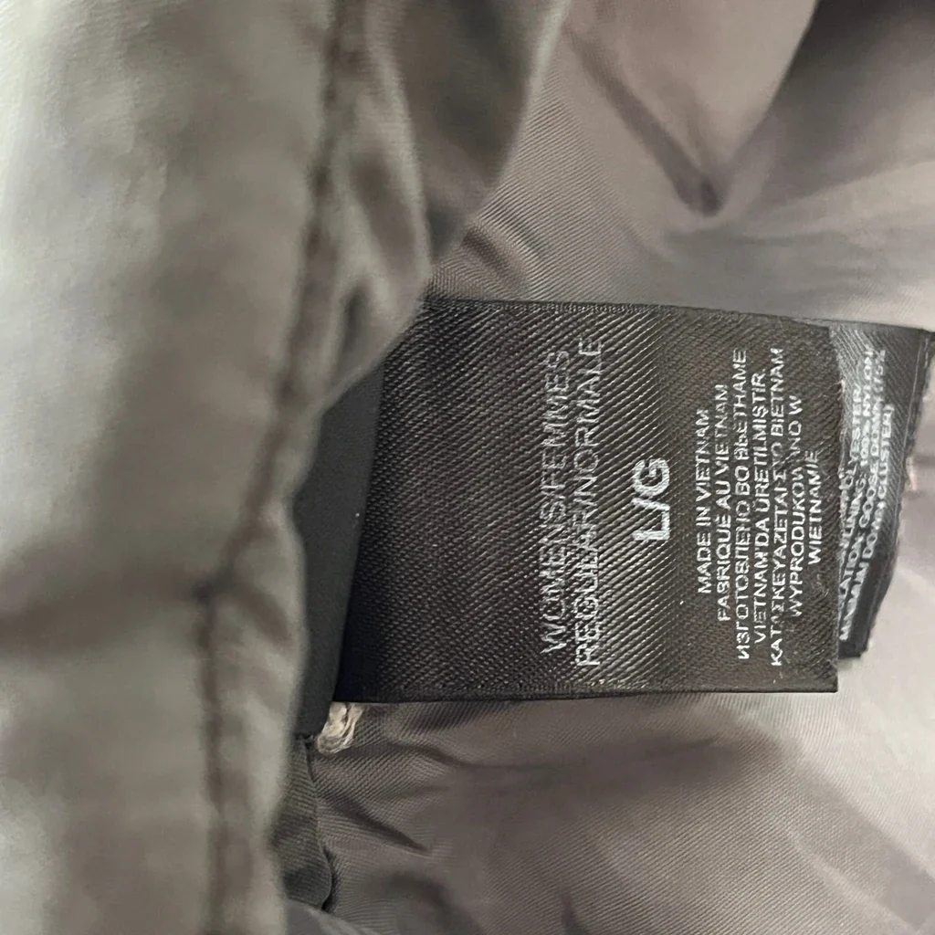 The North Face Puffer - Large Gray Polyester - Image 4