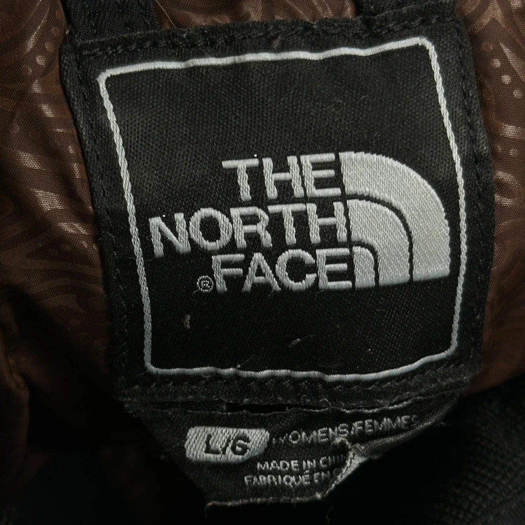 The North Face Puffer - Large Black Polyester - Image 3