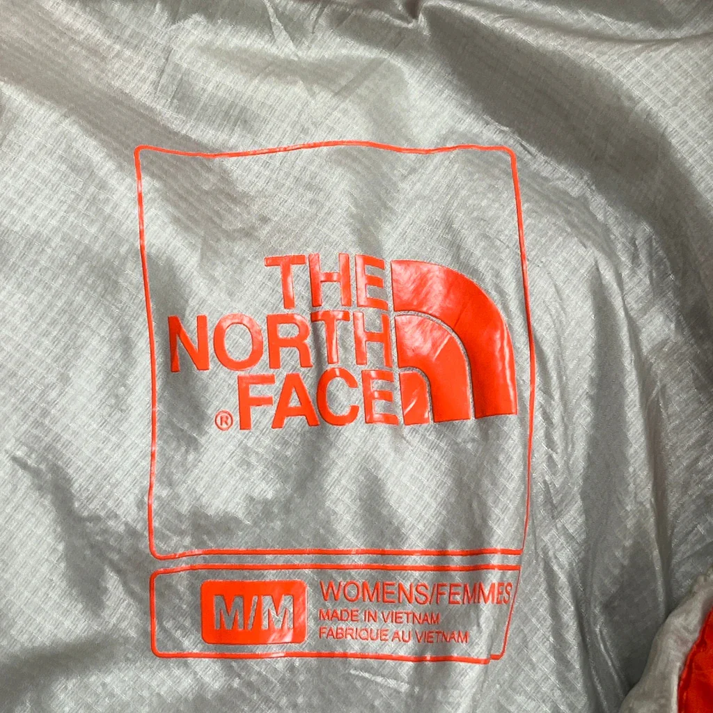 The North Face Puffer - Medium Red Polyester - Image 3