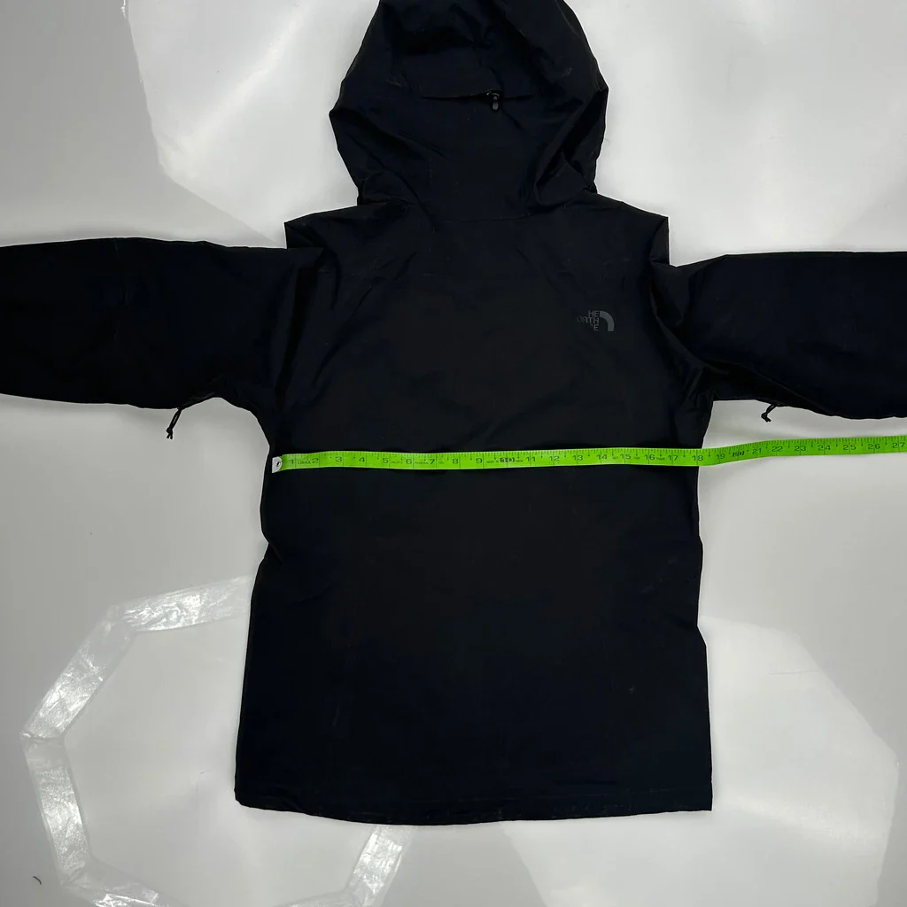 The North Face Waterproof Jacket - Medium Black Polyester - Image 3