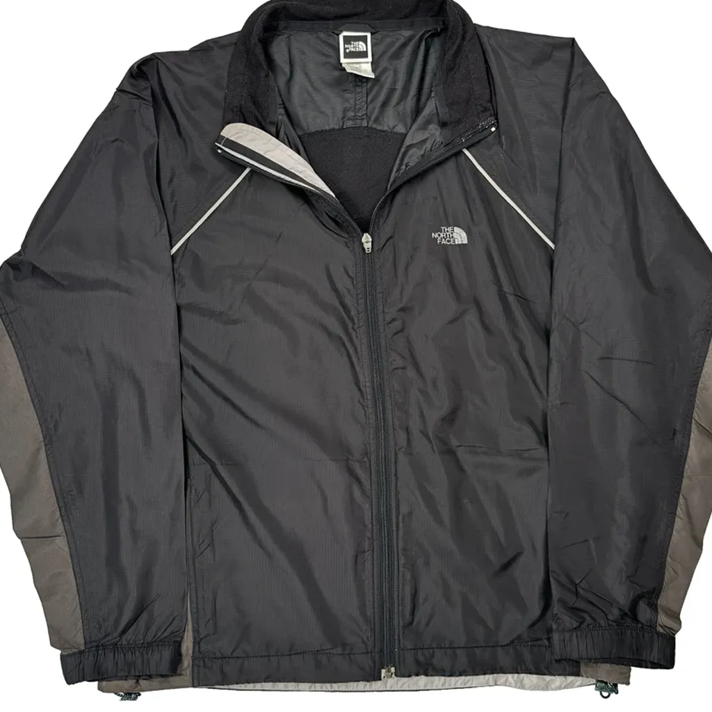 The North Face Windbreaker - Large Black Polyester - Image 4