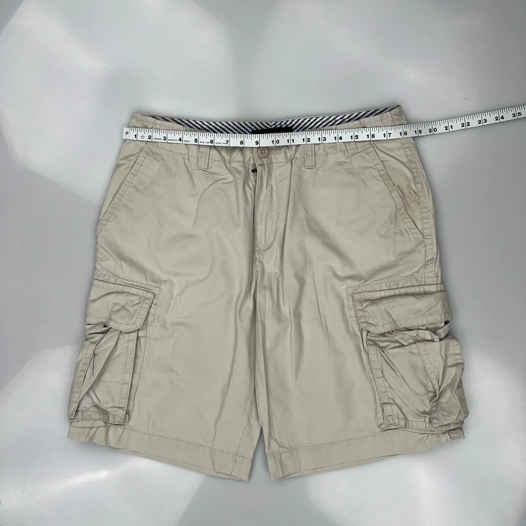 Tommy Hilfiger Cargo Shorts - 36W 11L Beige Cotton - Image 3