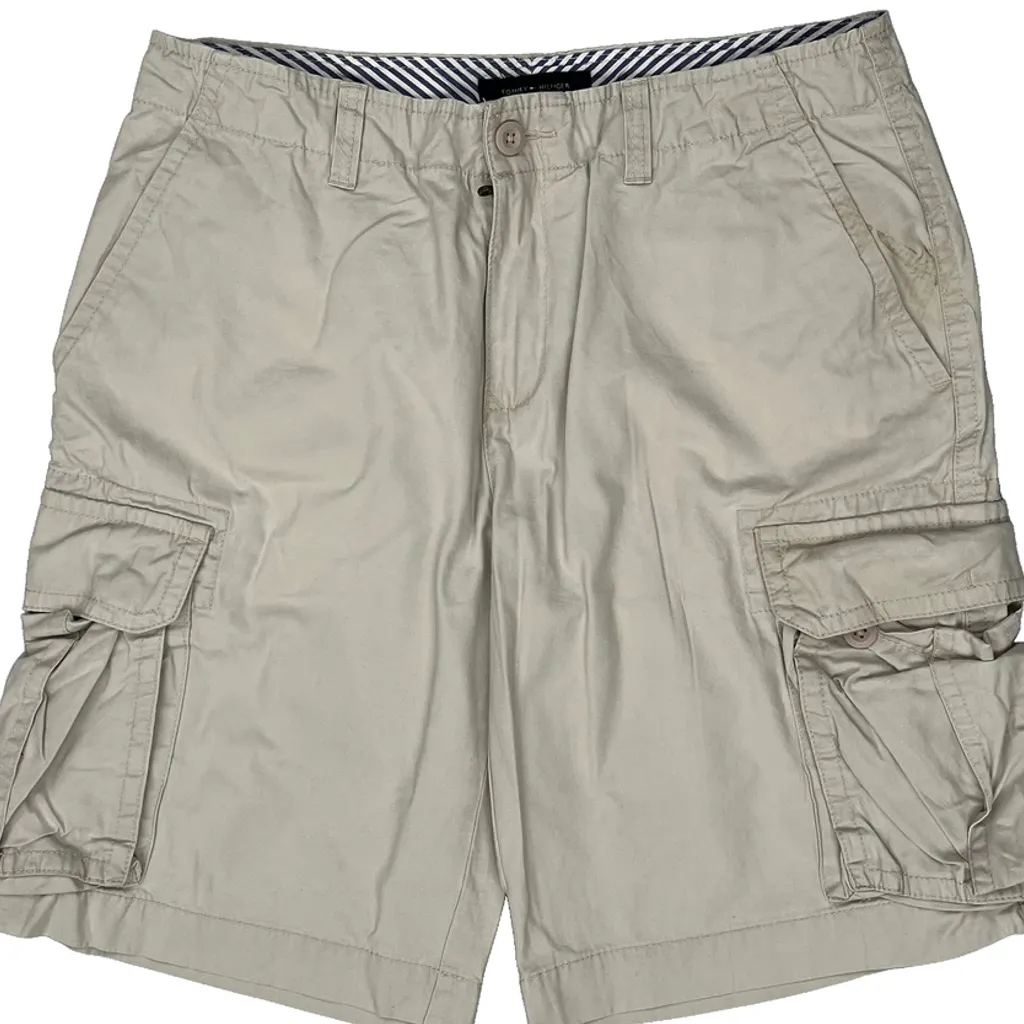 Tommy Hilfiger Cargo Shorts - 36W 11L Beige Cotton - Image 9