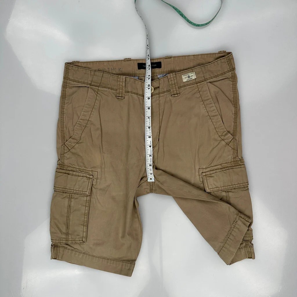 Tommy Hilfiger Cargo Shorts - 33W 10L Khaki Cotton - Image 4