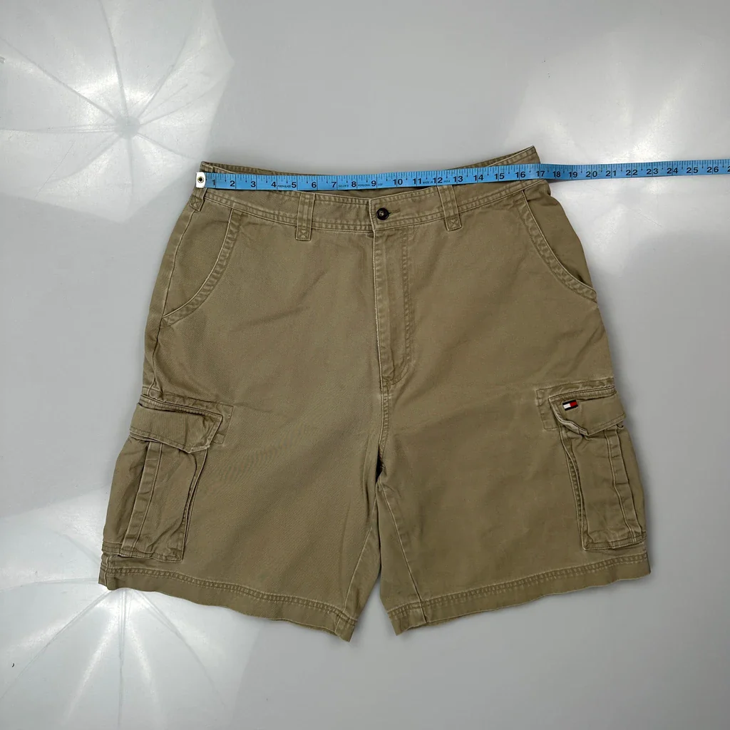 Tommy Hilfiger Cargo Shorts - 34W 10L Khaki Cotton - Image 3