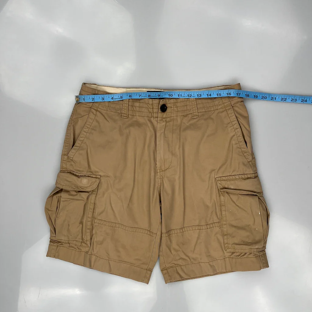 Tommy Hilfiger Cargo Shorts - 34W 11L Khaki Cotton - Image 3