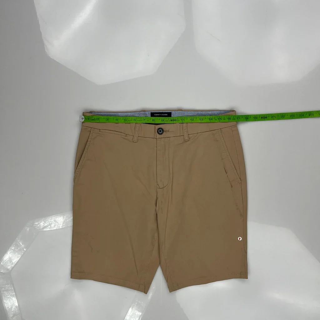 Tommy Hilfiger Slim Fit Chino Shorts - 33W 9L Beige Cotton - Image 4