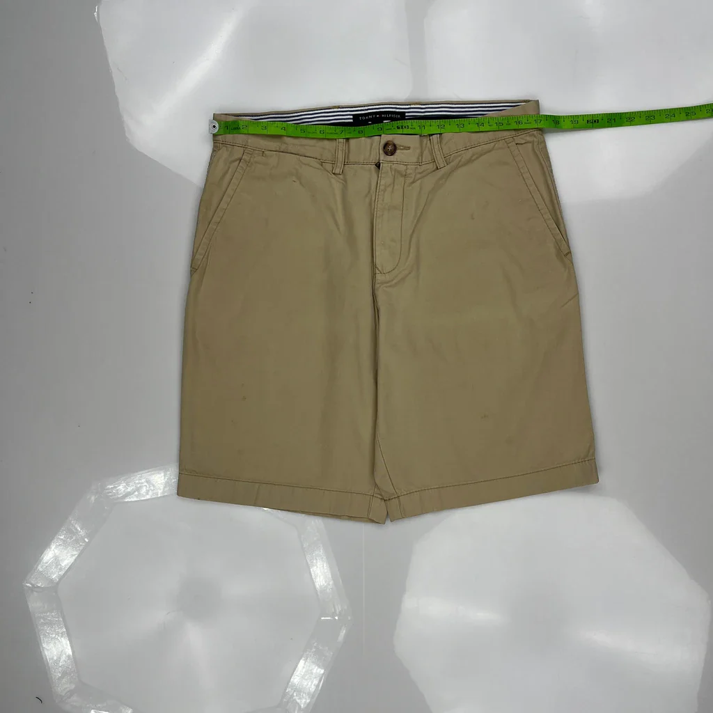 Tommy Hilfiger Chino Shorts - 34W 9L Beige Cotton - Image 3
