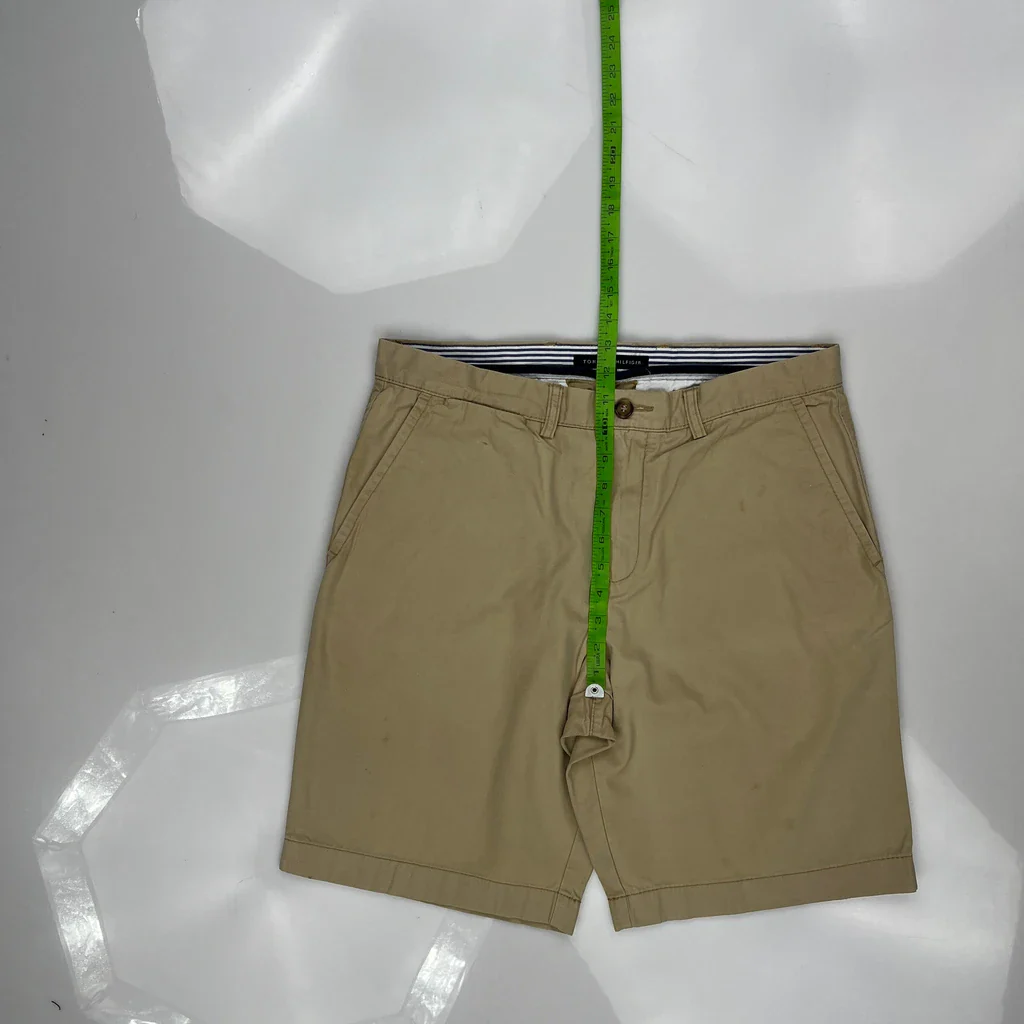 Tommy Hilfiger Chino Shorts - 34W 9L Beige Cotton - Image 4