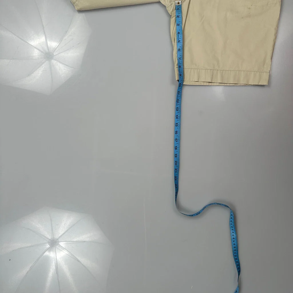Tommy Hilfiger Chino Shorts - 34W 9L Beige Cotton - Image 5