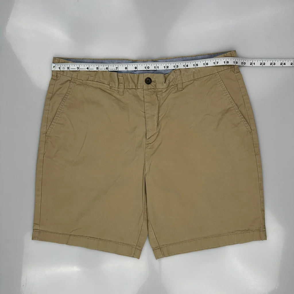 Tommy Hilfiger Chino Shorts - 38W 8L Beige Cotton - Image 3