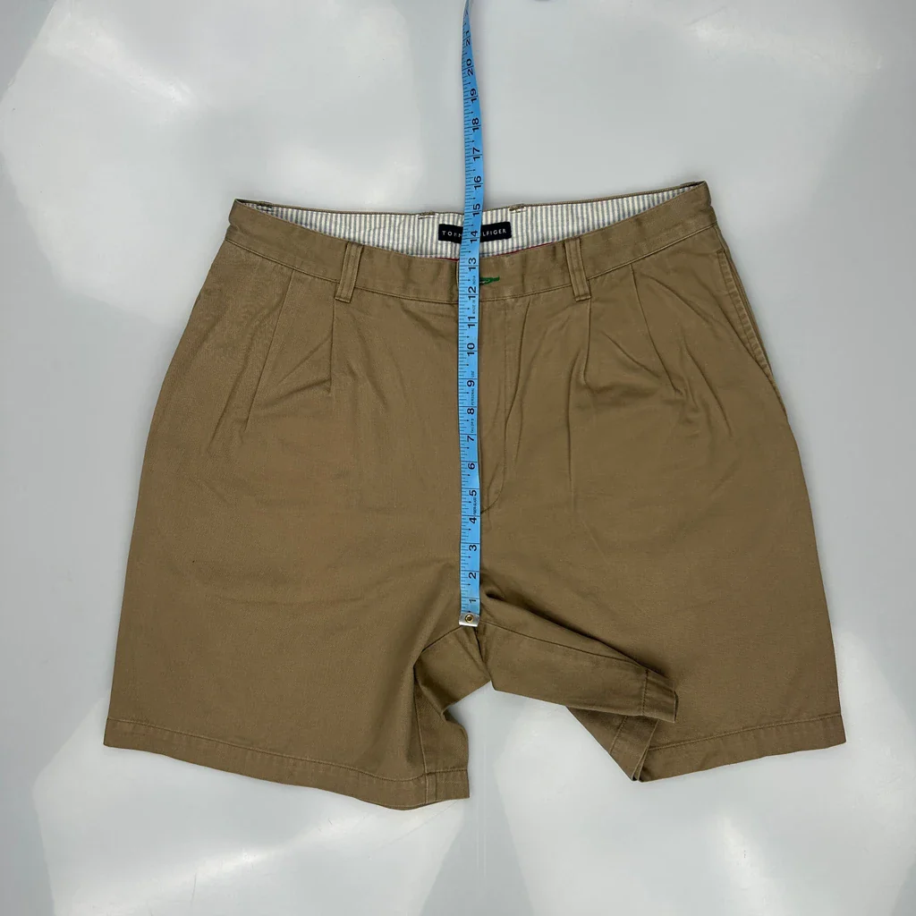 Tommy Hilfiger Pleated Chino Shorts - 34W 6L Brown Cotton - Image 4