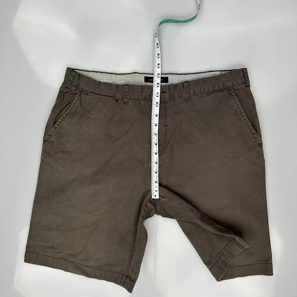 Tommy Hilfiger Chino Shorts - 38W 10L Brown Cotton - Image 4