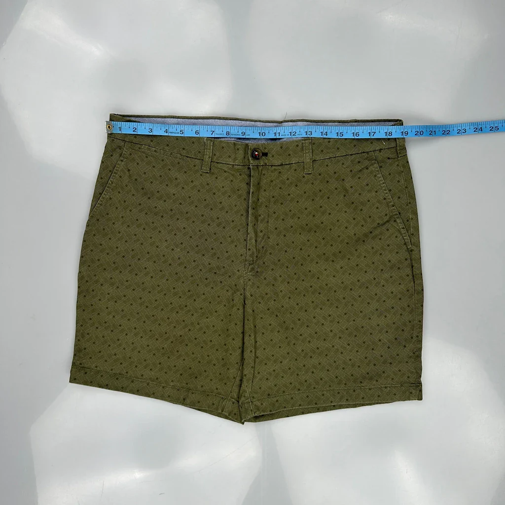 Tommy Hilfiger Chino Shorts - 38W 8L Green Cotton - Image 3