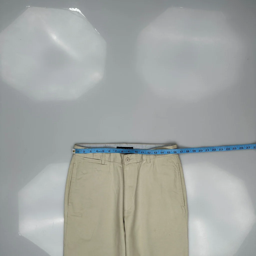 Tommy Hilfiger Chinos - 32W 31L Beige Cotton - Image 3