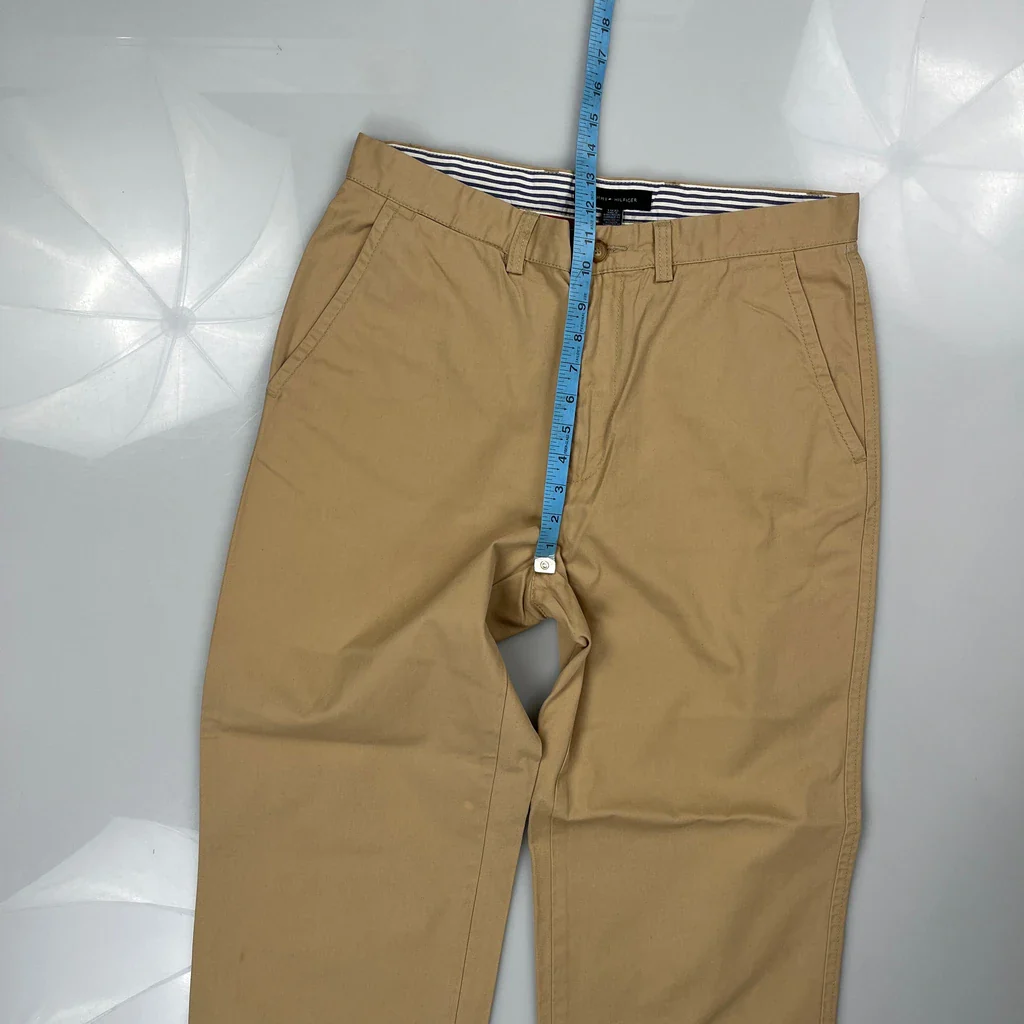 Tommy Hilfiger Chinos - 33W 28L Beige Cotton - Image 4