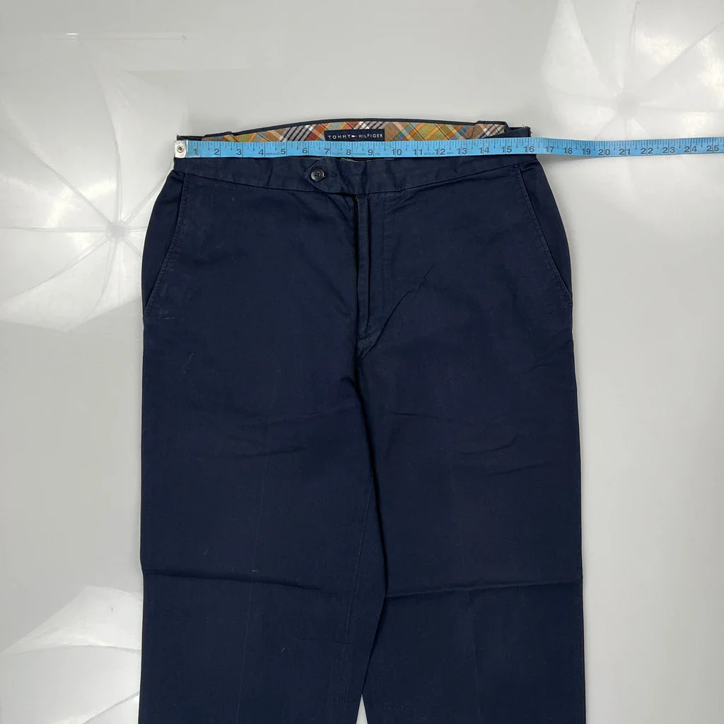 Tommy Hilfiger Chinos - 32W 31L Navy Cotton - Image 3